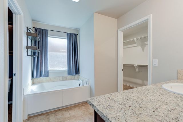 7519 101st Street, Lubbock, TX 79424