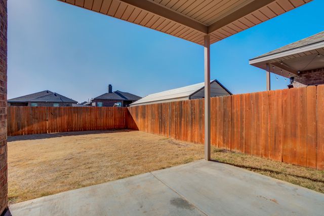 7519 101st Street, Lubbock, TX 79424