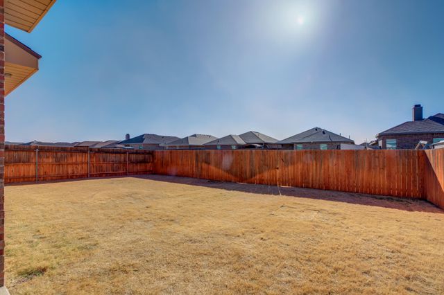 7519 101st Street, Lubbock, TX 79424