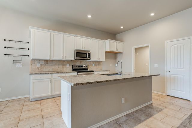 7519 101st Street, Lubbock, TX 79424