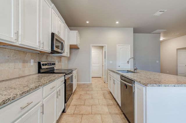 7519 101st Street, Lubbock, TX 79424