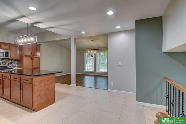 12311 Franklin Street, Omaha, NE 68154