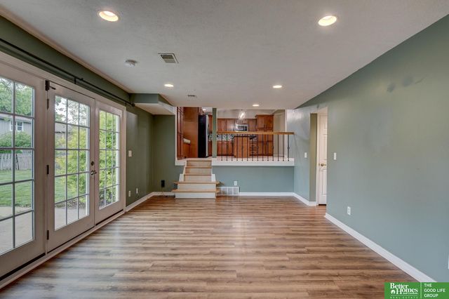 12311 Franklin Street, Omaha, NE 68154