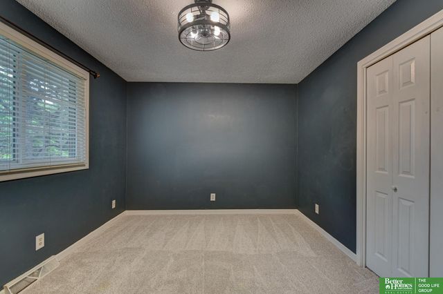 12311 Franklin Street, Omaha, NE 68154