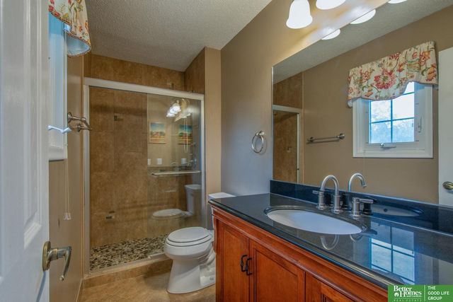 12311 Franklin Street, Omaha, NE 68154