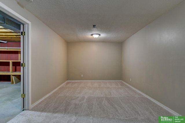 12311 Franklin Street, Omaha, NE 68154