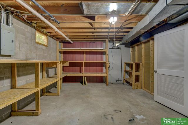 12311 Franklin Street, Omaha, NE 68154