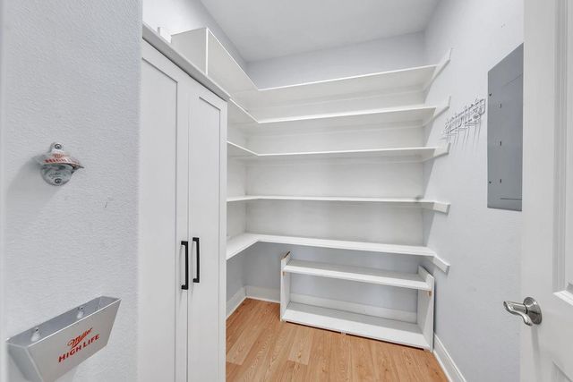 128 Mar Vista Court, Surfside Beach, TX 77541