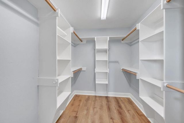 128 Mar Vista Court, Surfside Beach, TX 77541