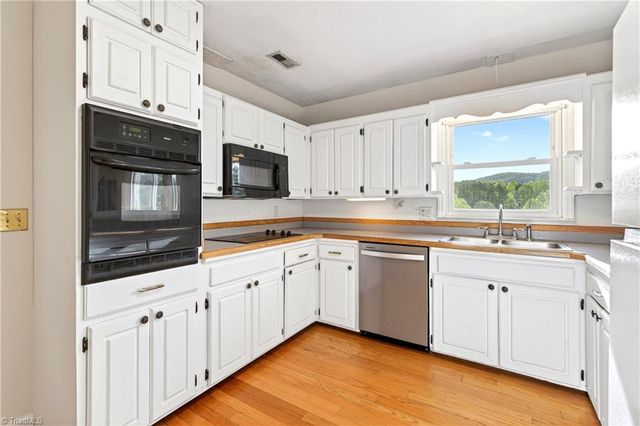 82 Landis Road, Marion, NC 28752