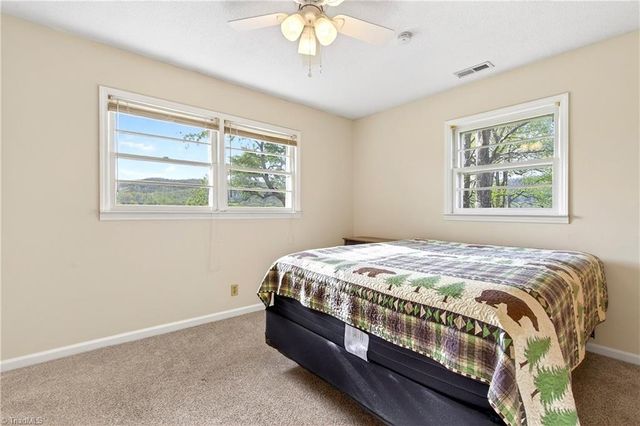 82 Landis Road, Marion, NC 28752