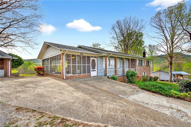 82 Landis Road, Marion, NC 28752