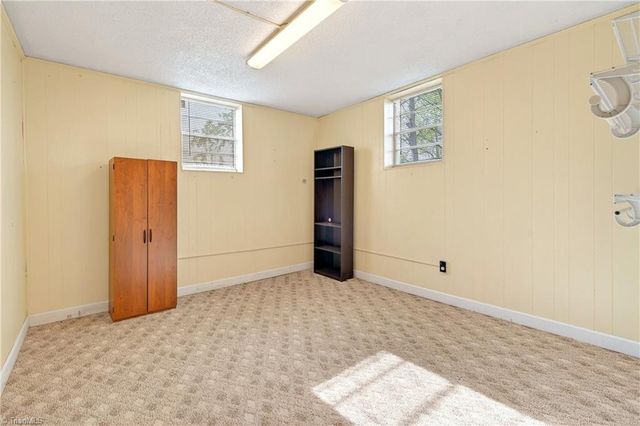 82 Landis Road, Marion, NC 28752