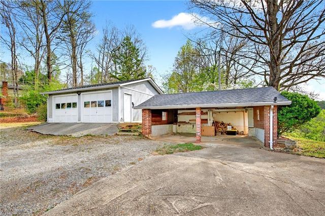 82 Landis Road, Marion, NC 28752