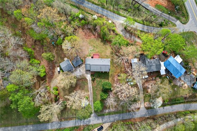 82 Landis Road, Marion, NC 28752