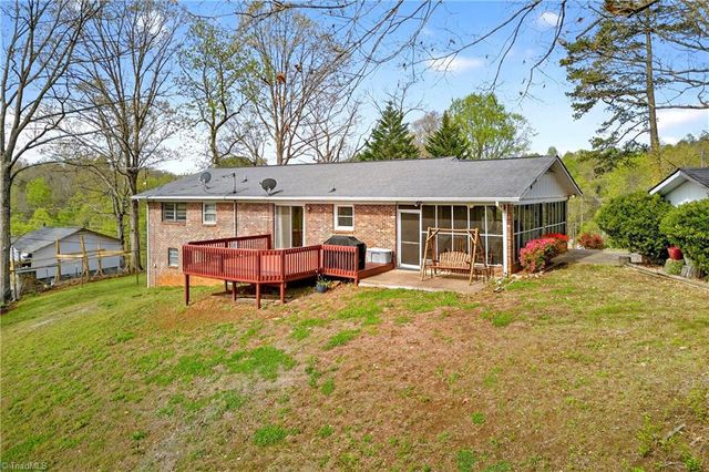 82 Landis Road, Marion, NC 28752