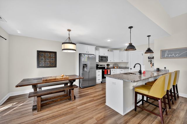 349 Fieldstone Ln, Springfield, TN 37172