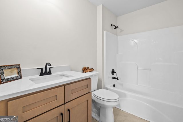 2943 Dabbs Bridge Road, Dallas, GA 30132