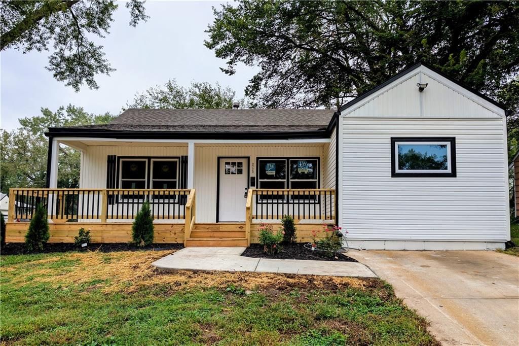 2720 N 33rd Street, Kansas City, KS 66104