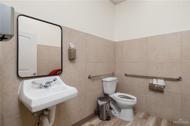 101 E Expressway 83 Highway 170, Mcallen, TX 78501