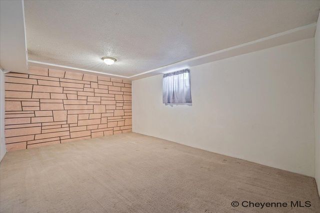 3939 E 8TH ST, Cheyenne, WY 82001