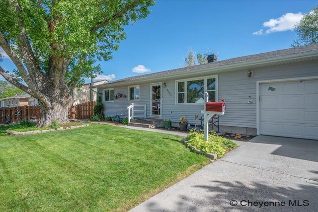 3939 E 8TH ST, Cheyenne, WY 82001