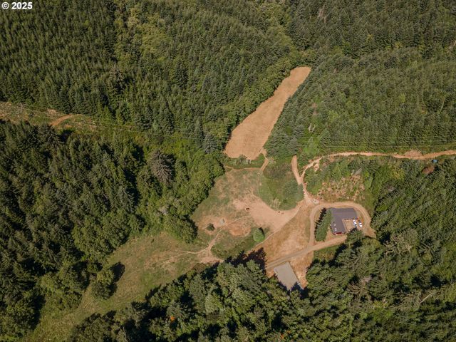 61842 DAVIS SLOUGH Rd, Coos Bay, OR 97420