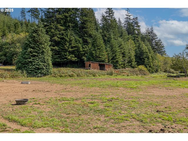61842 DAVIS SLOUGH Rd, Coos Bay, OR 97420
