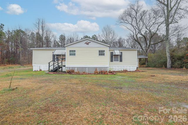 1224 Astoria Road, Jamesville, NC 27846