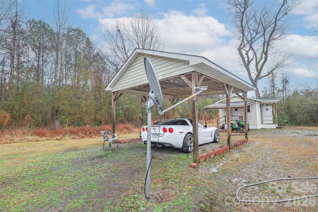 1224 Astoria Road, Jamesville, NC 27846