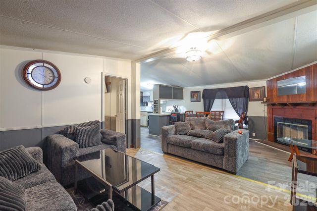 1224 Astoria Road, Jamesville, NC 27846