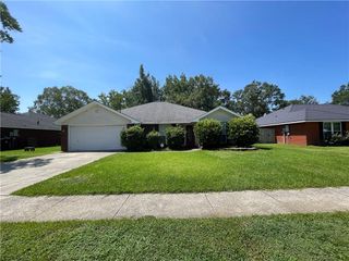 8669 Anvil W Court, Mobile, AL 36695