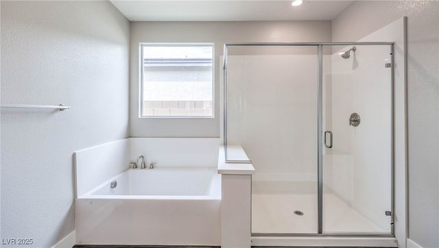 1521 Kaylis Cove Place 15, North Las Vegas, NV 89084