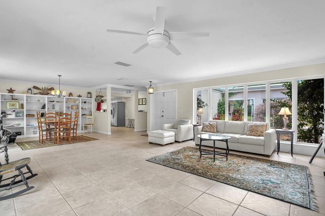 1211 Bimini Lane, Singer Island, FL 33404