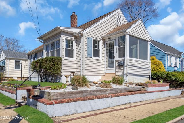 137 Inskip Avenue, Ocean Grove, NJ 07756