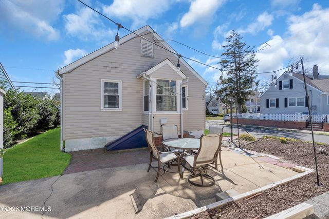 137 Inskip Avenue, Ocean Grove, NJ 07756