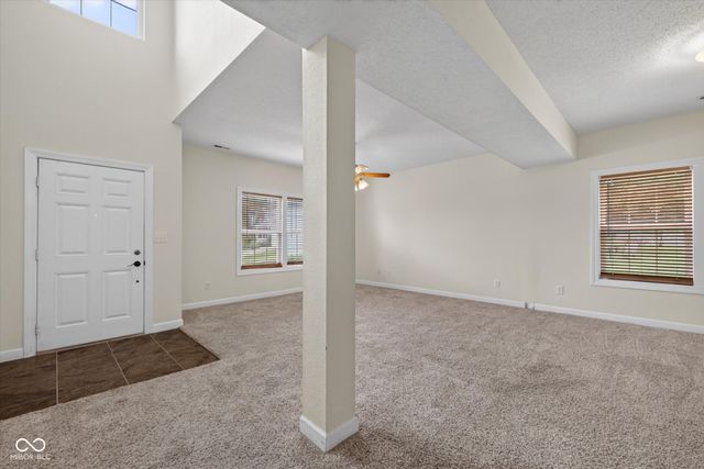 1400 W Caber Court, Bloomington, IN 47403