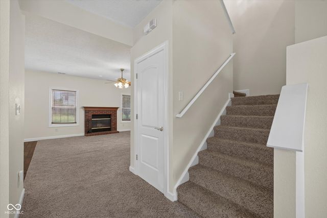 1400 W Caber Court, Bloomington, IN 47403