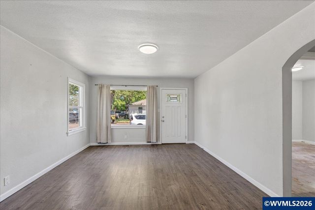 530 Bradley St SE, Albany, OR 97321
