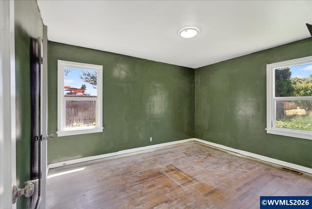 530 Bradley St SE, Albany, OR 97321