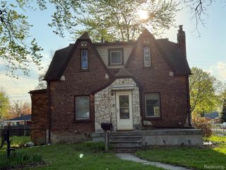 4100 Jackson Street, Dearborn Heights, MI 48125