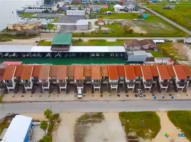 458 S Pirates Cove 4, Port O'connor, TX 77982