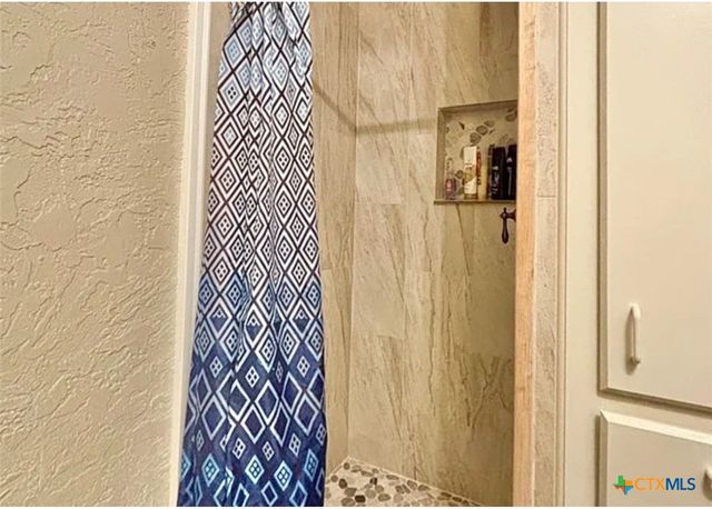 458 S Pirates Cove 4, Port O'connor, TX 77982