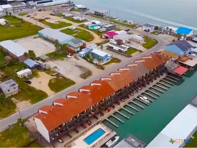 458 S Pirates Cove 4, Port O'connor, TX 77982