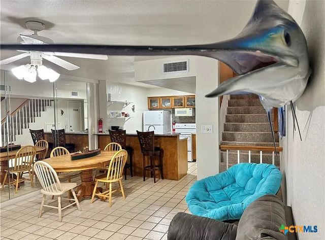 458 S Pirates Cove 4, Port O'connor, TX 77982