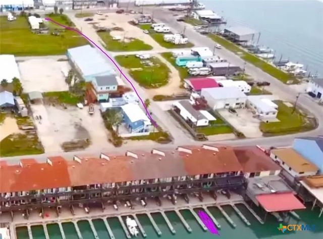 458 S Pirates Cove 4, Port O'connor, TX 77982