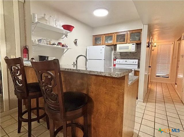 458 S Pirates Cove 4, Port O'connor, TX 77982