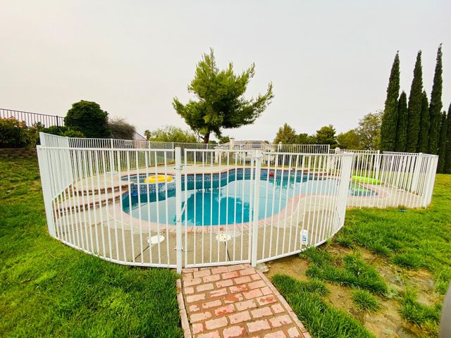 5539 Avenida Entrada, Palmdale, CA 93551