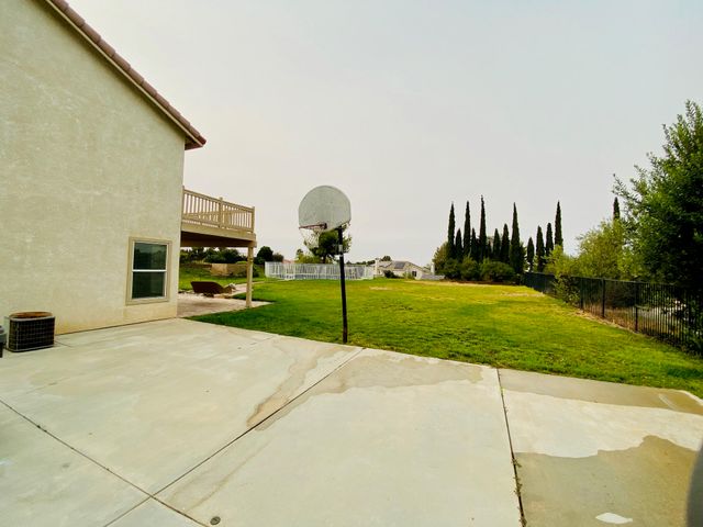 5539 Avenida Entrada, Palmdale, CA 93551