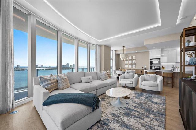 220 Lake Shore Drive 1401, Lake Park, FL 33403